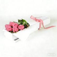 6 Red Roses in Presentation Box